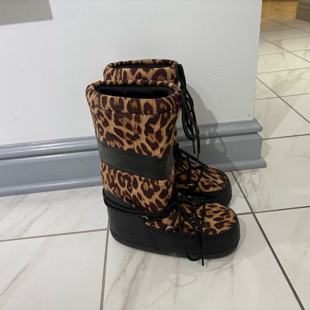 Moon Boot Leopard Print Winter Boots